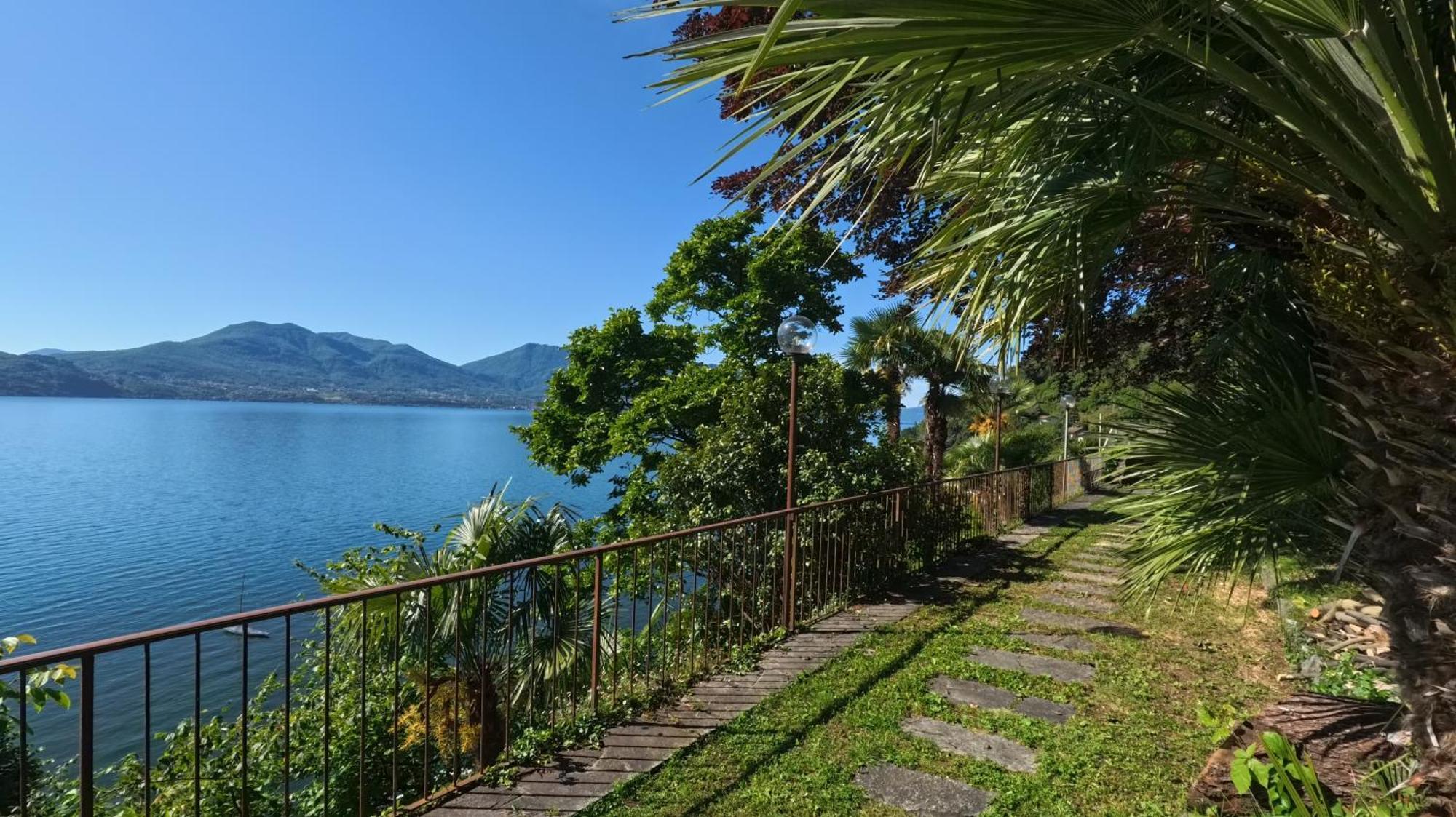 Villa Angelina Guest House Каннеро-Ривьера Экстерьер фото