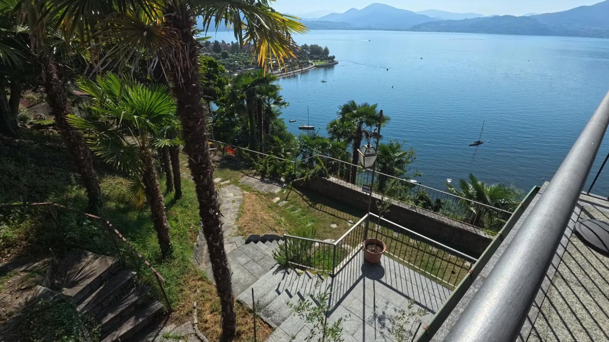 Villa Angelina Guest House Каннеро-Ривьера Экстерьер фото